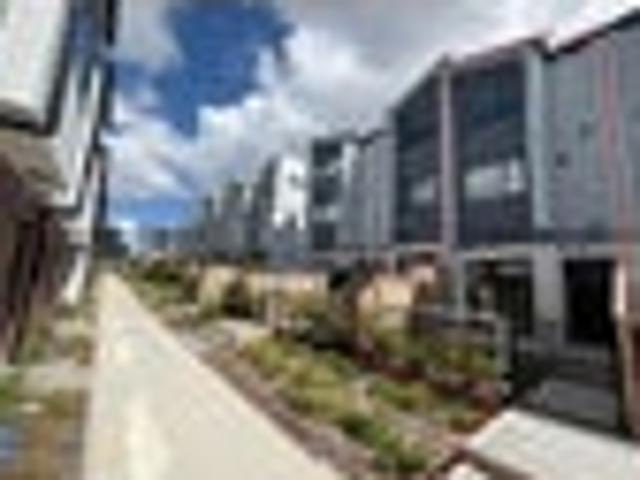 Te Atatu Peninsula, 4 bedrooms, $690 pw