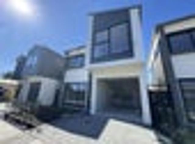 Te Atatu Peninsula, 4 bedrooms, $800 pw
