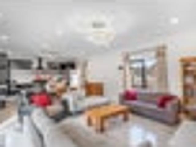 Te Atatu Peninsula, 4 bedrooms, $850 pw