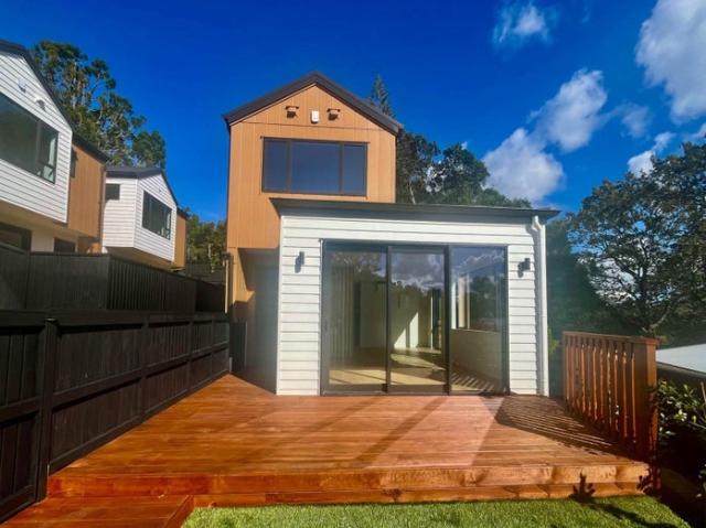 te atatu south, 4 bedrooms