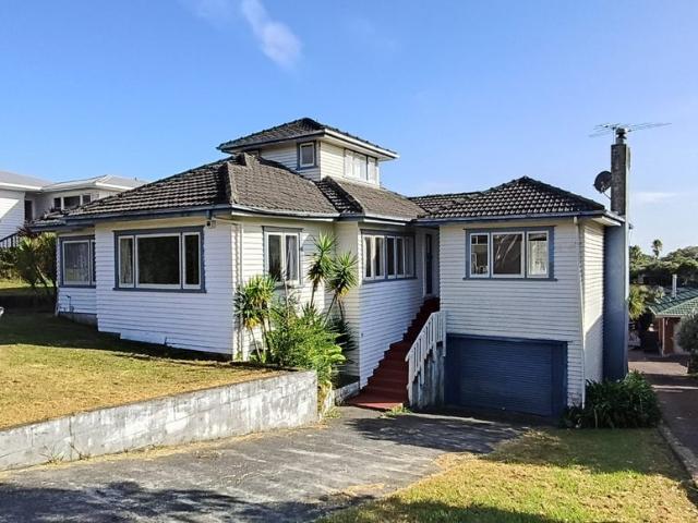 te atatu south, 4 bedrooms