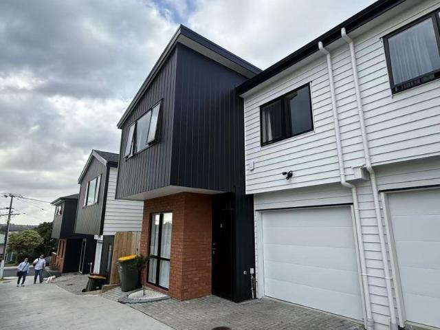 te atatu south, 4 bedrooms