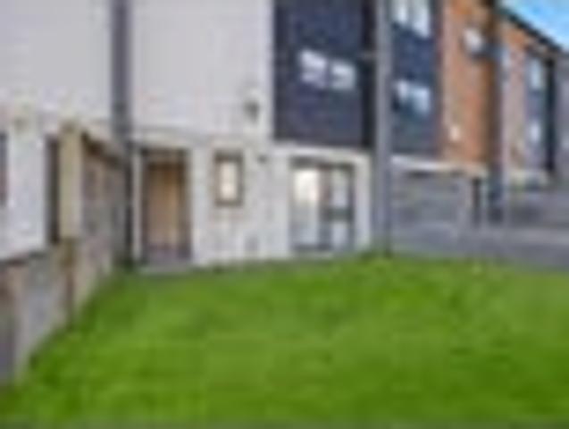 Te Atatu South, 4 bedrooms, $780 pw