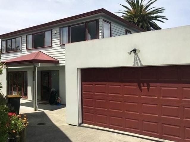 te atatu south, 4 bedrooms