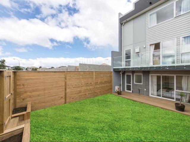 te atatu south, 4 bedrooms