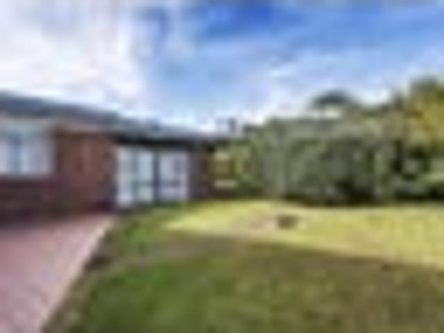 Te Atatu South, 4 bedrooms, $970 pw