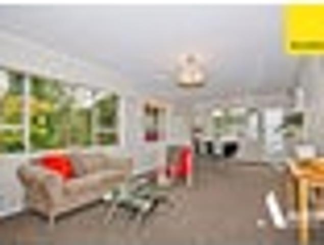 Te Atatu South, 2 bedrooms, $600 pw