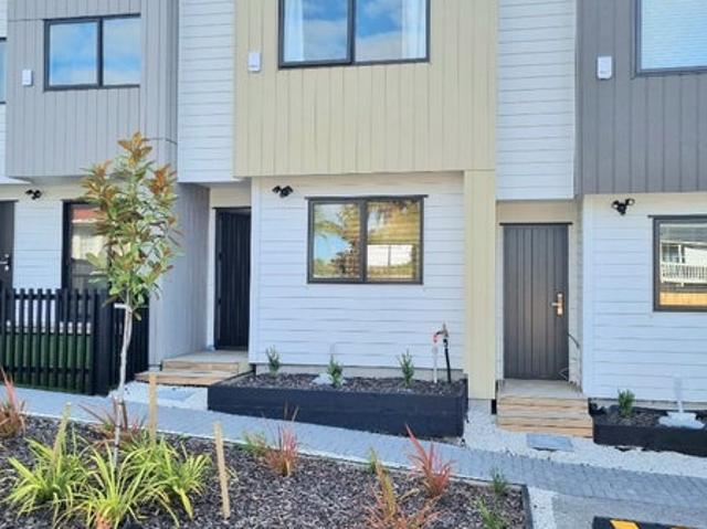 te atatu south, 2 bedrooms