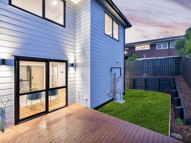 te atatu south, 3 bedrooms