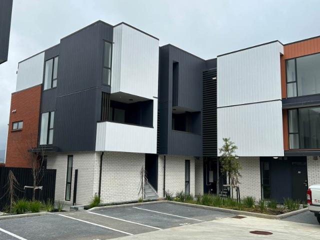 te atatu south, 3 bedrooms