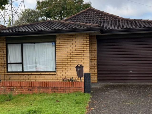te atatu south, 3 bedrooms