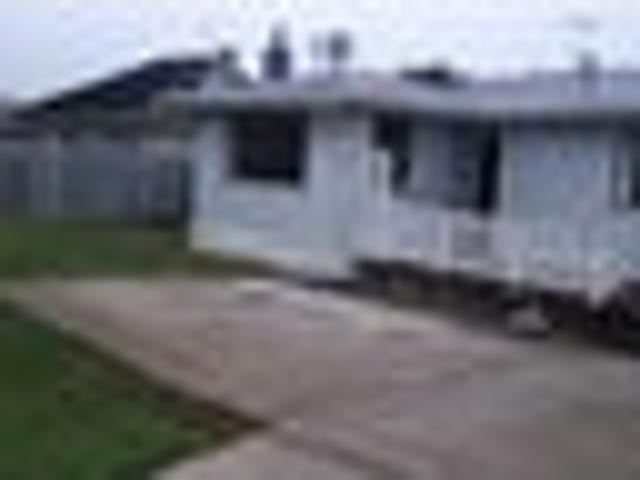 Te Atatu South, 3 bedrooms, $600 pw