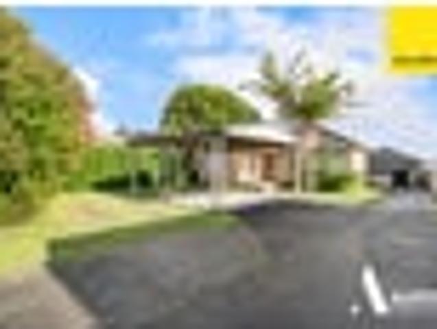 Te Atatu South, 3 bedrooms, $620 pw