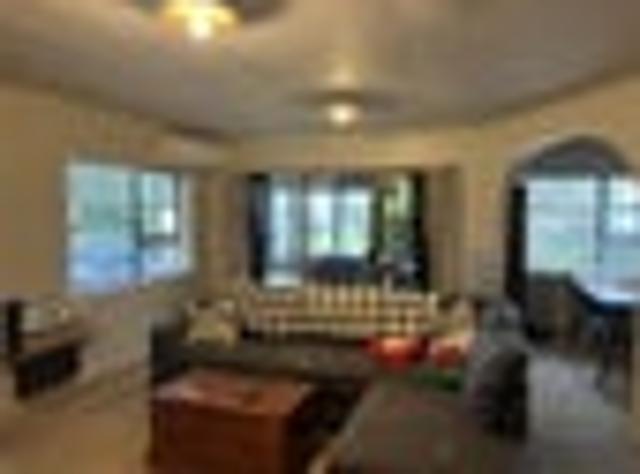 Te Atatu South, 3 bedrooms, $630 pw