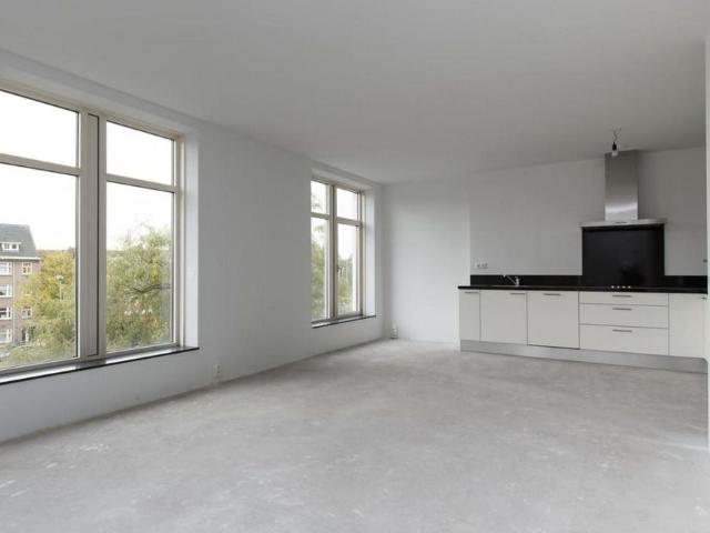 Te huur: Molenwerf + PPL 141 8 D2