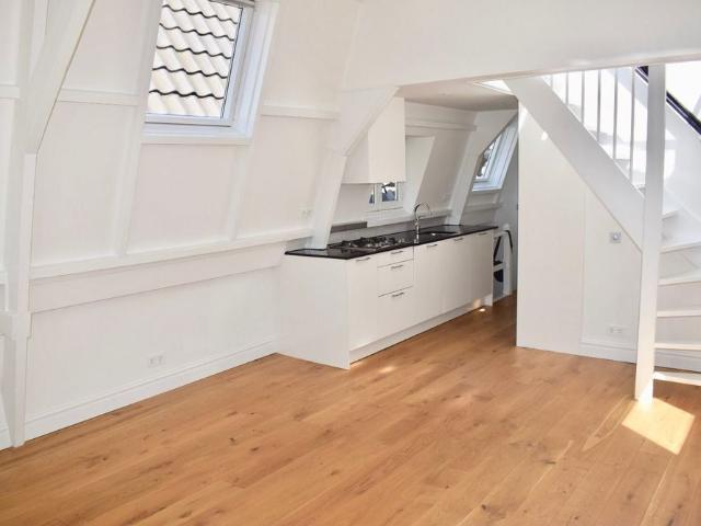 Te huur: Appartement Middenweg in Amsterdam