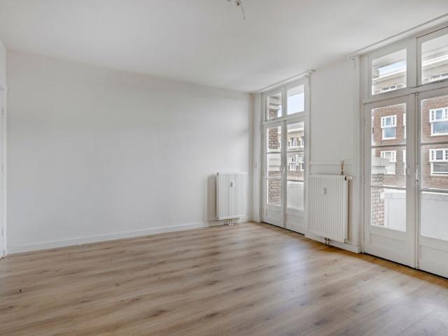 Te huur: Appartement Minervaplein in Amsterdam