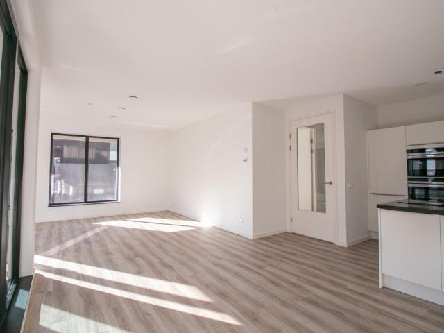 Te huur: Appartement ms. van Riemsdijkweg 60 in Amsterdam