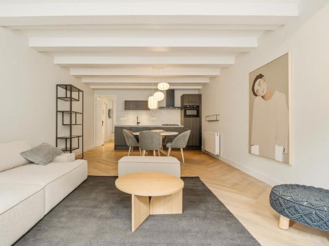 Te huur: Appartement Nieuwe Nieuwstraat 18 E in Amsterdam