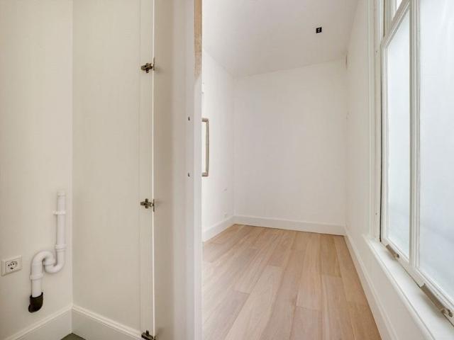 Te huur: Appartement Oudezijds Achterburgwal in Amsterdam