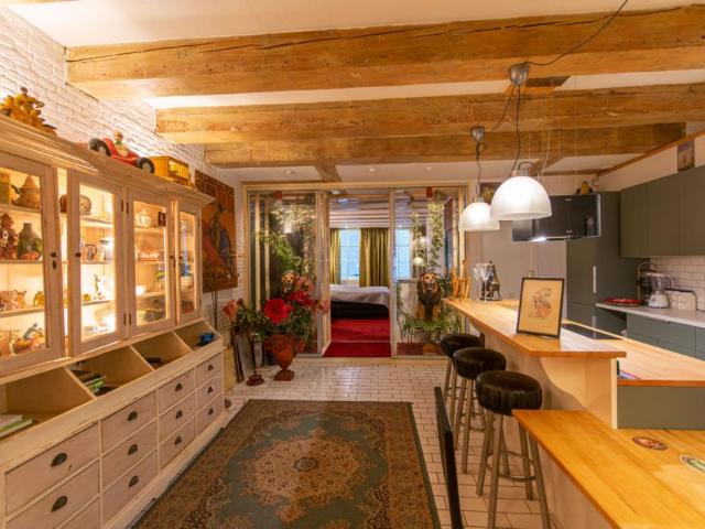 Te huur: Appartement Oudezijds Kolk in Amsterdam