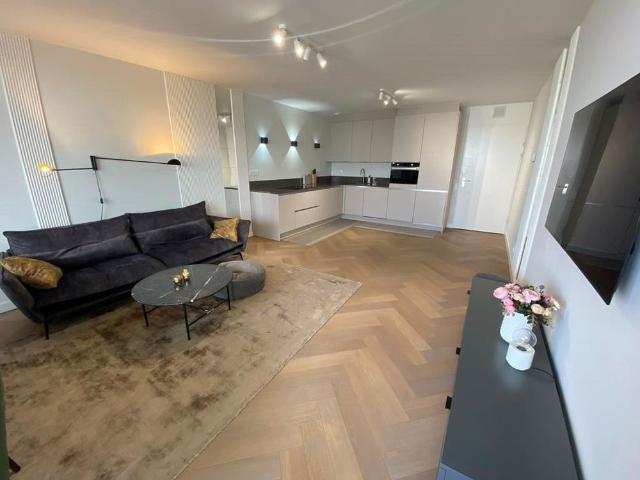 Te huur: Appartement Omval in Amsterdam