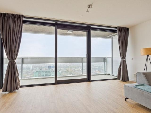 Te huur: Appartement Anna van Buerenplein 212 in Den Haag