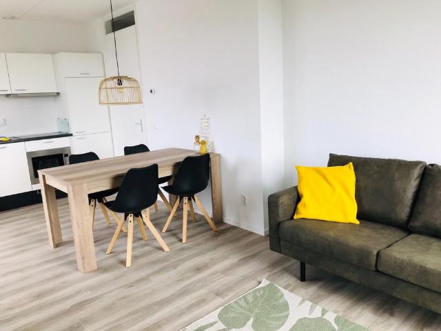 Te huur: Appartement Brede Hilledijk 124 F in Rotterdam