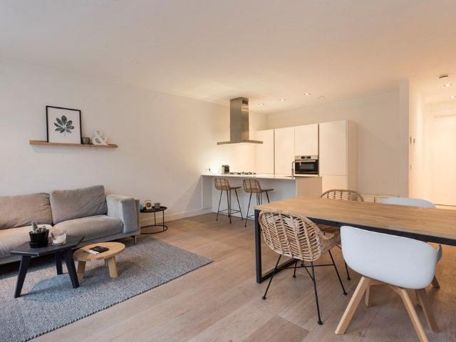 Te huur: Appartement Ceintuurbaan 197 2 in Amsterdam