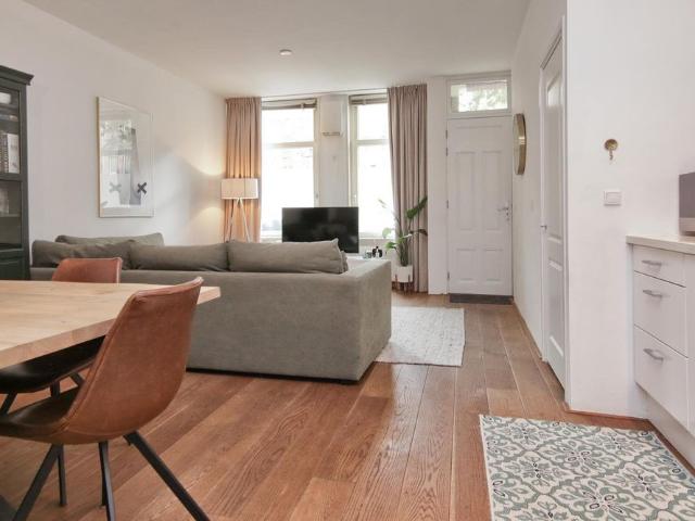 Te huur: Appartement Ceintuurbaan in Amsterdam