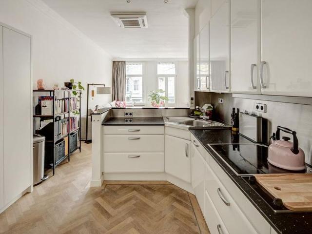 Te huur: Appartement Cornelis Schuytstraat 25 1 in Amsterdam