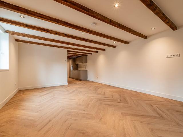 Te huur: Appartement Damrak 52 E in Amsterdam