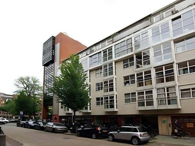 Appartement te huur Eerste Van der Helststraat 1 A 26 in Amsterdam voor € 2.500