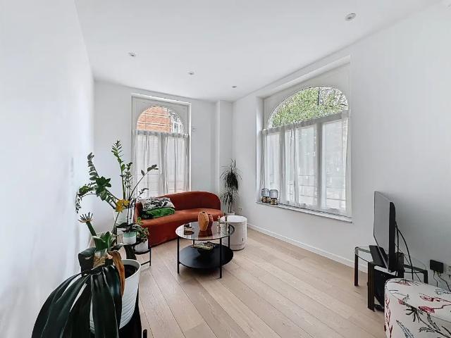 te huur Appartement Elsene