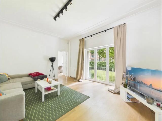 te huur Appartement Elsene