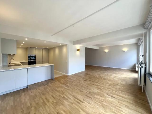 te huur Appartement Elsene