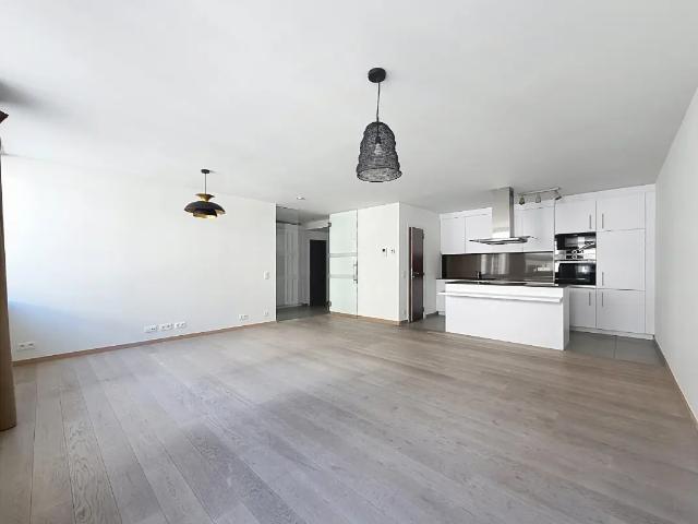te huur Appartement Elsene