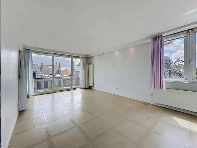 te huur Appartement Elsene