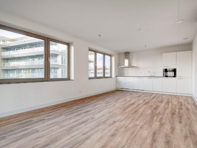 Appartement te huur Elzenhagensingel 148 in Amsterdam voor € 2.108