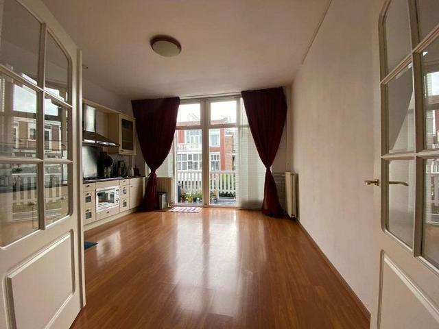 Te huur: Appartement Frederik Hendriklaan 52 B in Den Haag