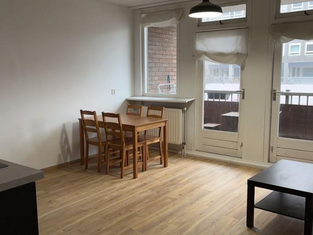 Te huur: Appartement Graaf Balderikstraat 74 in Rotterdam