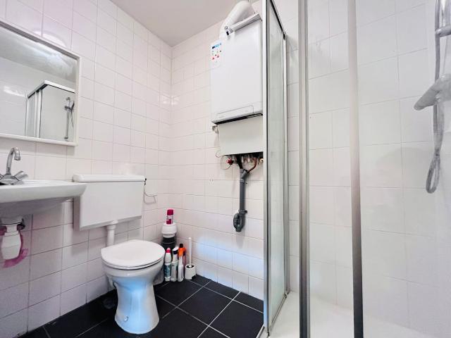 Te huur: Appartement Hugo de Grootstraat 62 C in Den Haag