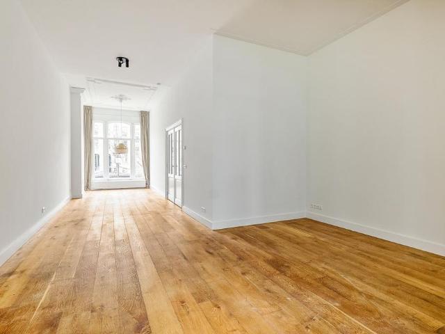 Te huur: Appartement Jacob van Lennepkade 9 H in Amsterdam