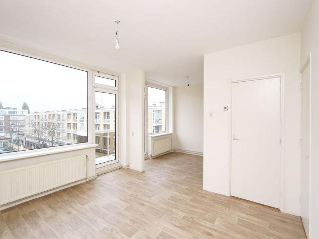 Te huur: Appartement Koningin Julianalaan 368 in Voorburg