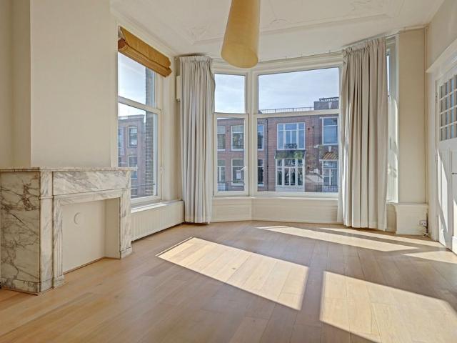 Te huur: Appartement Koninginneweg 154 2 in Amsterdam
