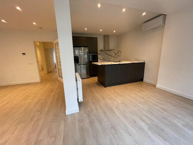 Te huur: Appartement Krammerstraat in Amsterdam