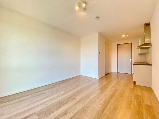 Te huur: Appartement Laakweg in Den Haag