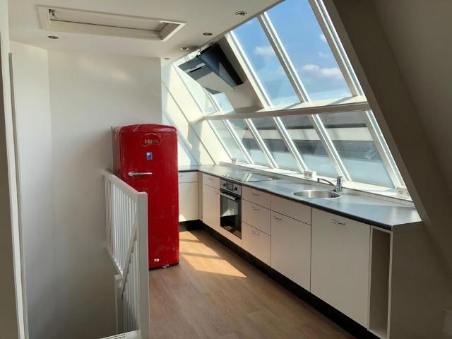 Te huur: Appartement Lange Leidsedwarsstraat in Amsterdam