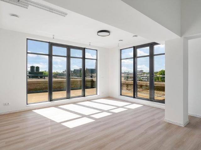 Te huur: Appartement Louis Couperusplein 4 S in Den Haag