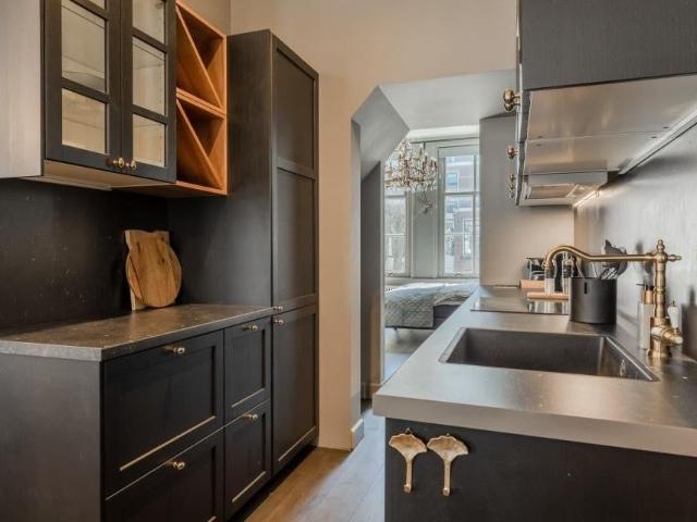 Te huur: Appartement Pieter Cornelisz. Hooftstraat in Amsterdam